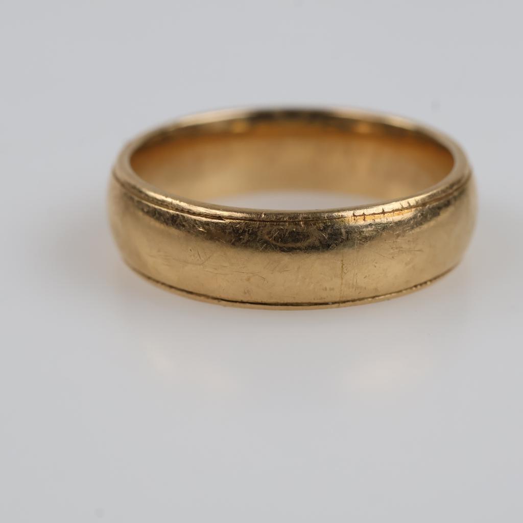 14kt Gold Band
