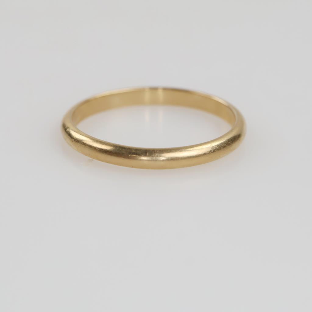 14kt Gold Band