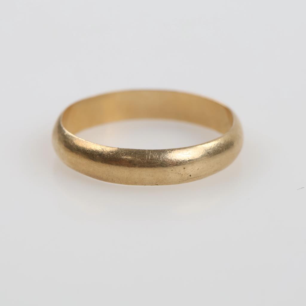 14kt Gold Band