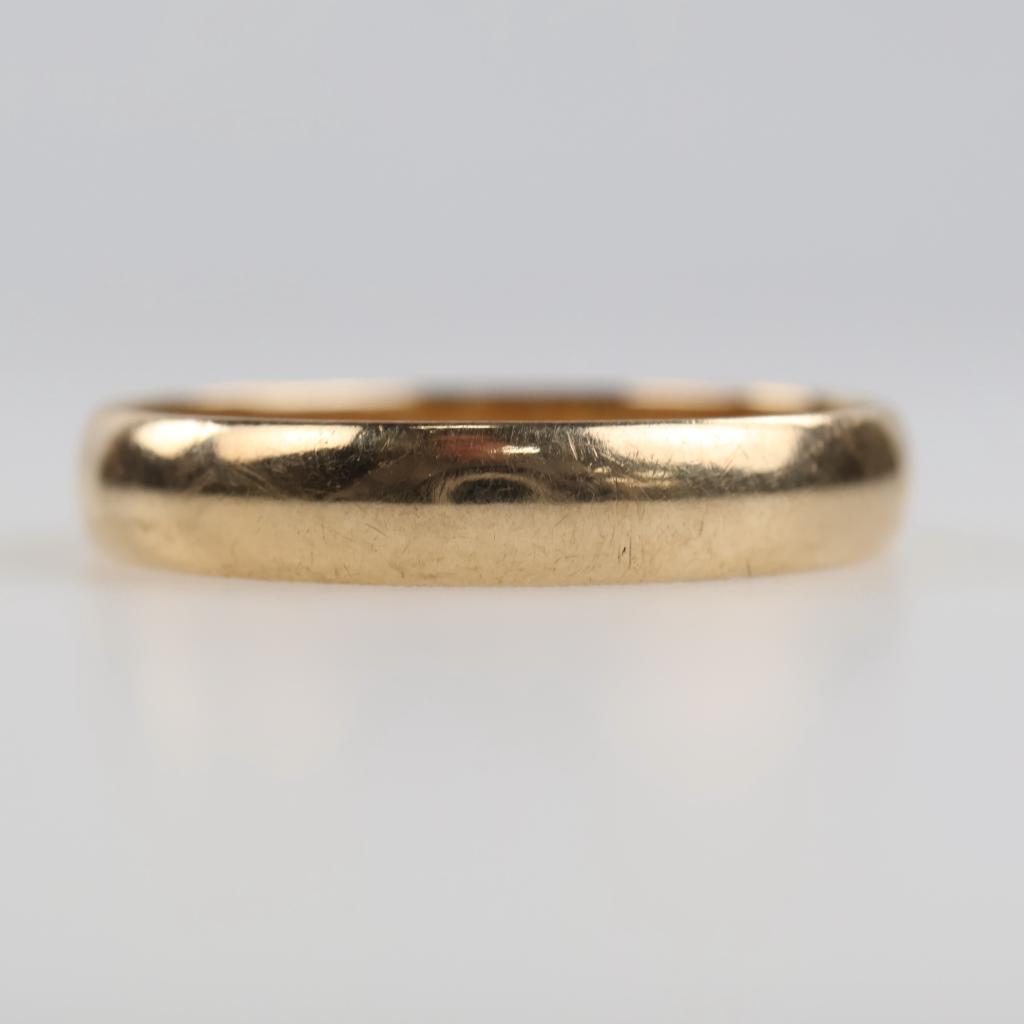 14kt Gold Band