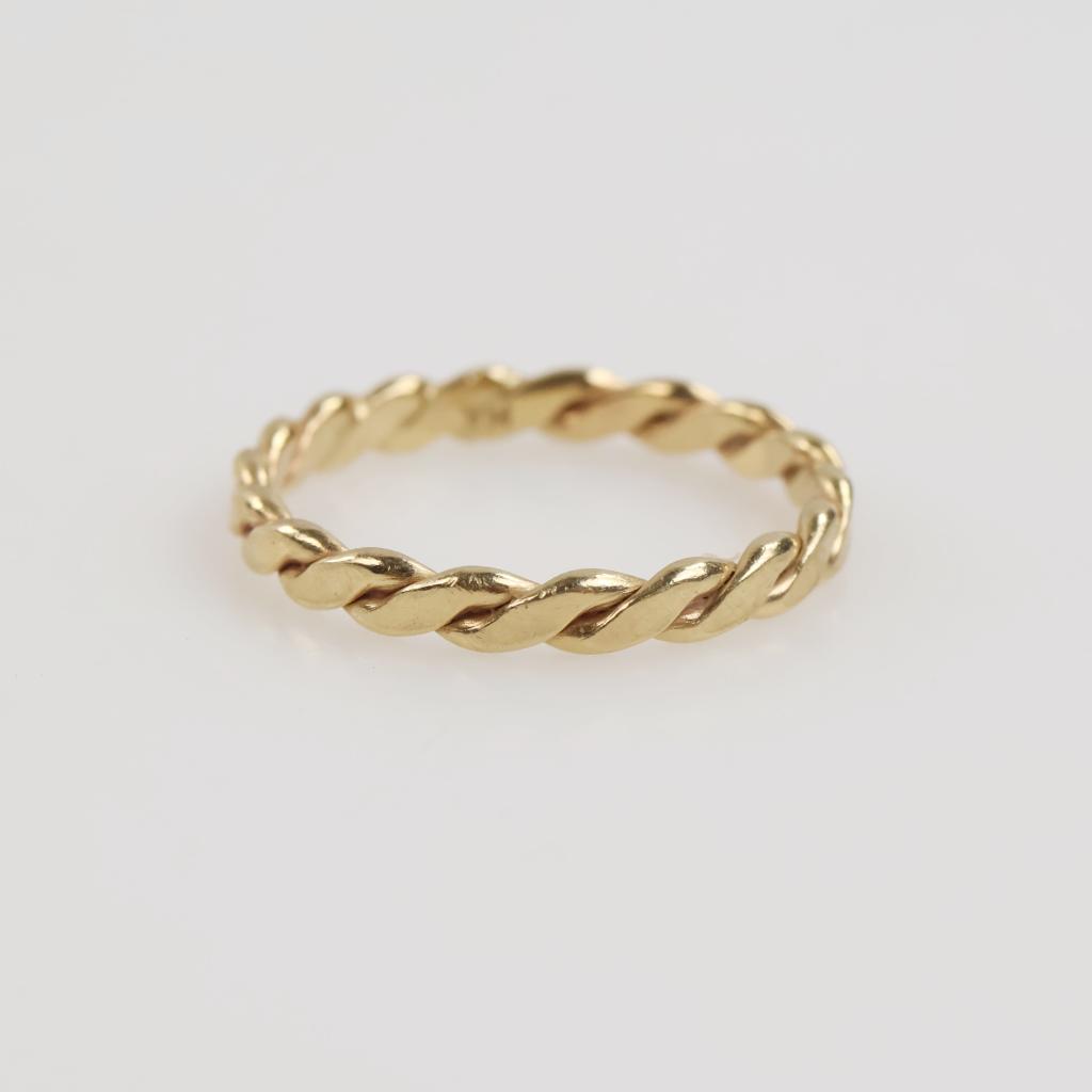 14kt Gold Band