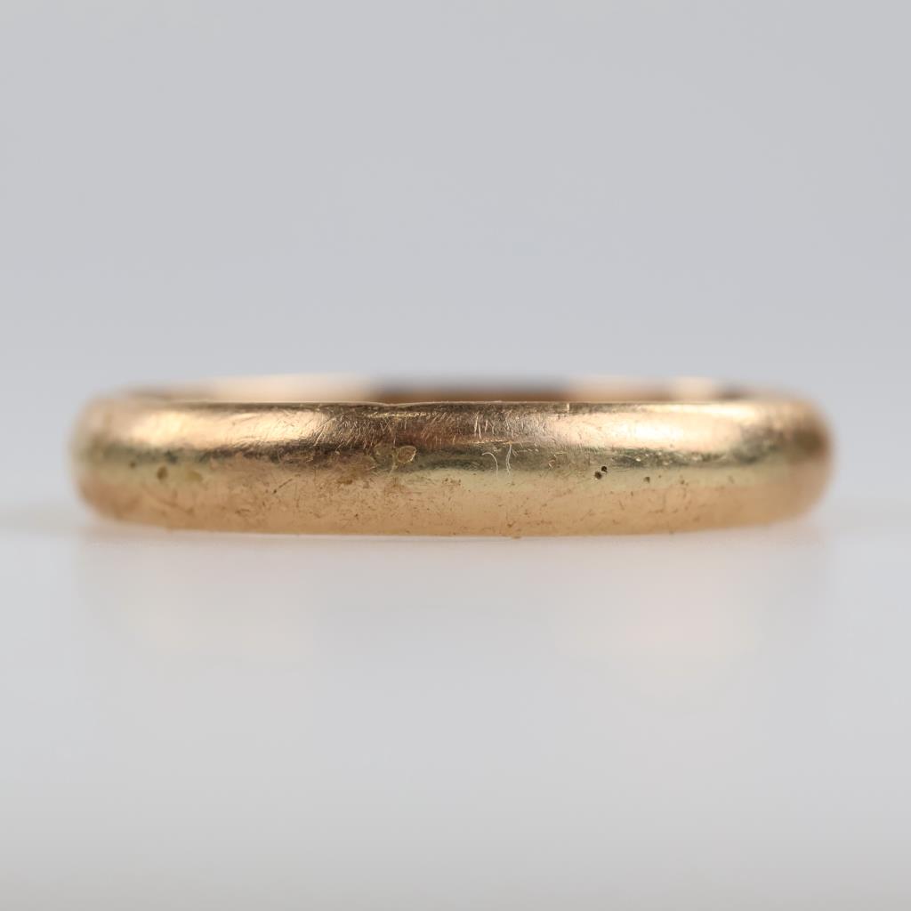14kt Gold Band