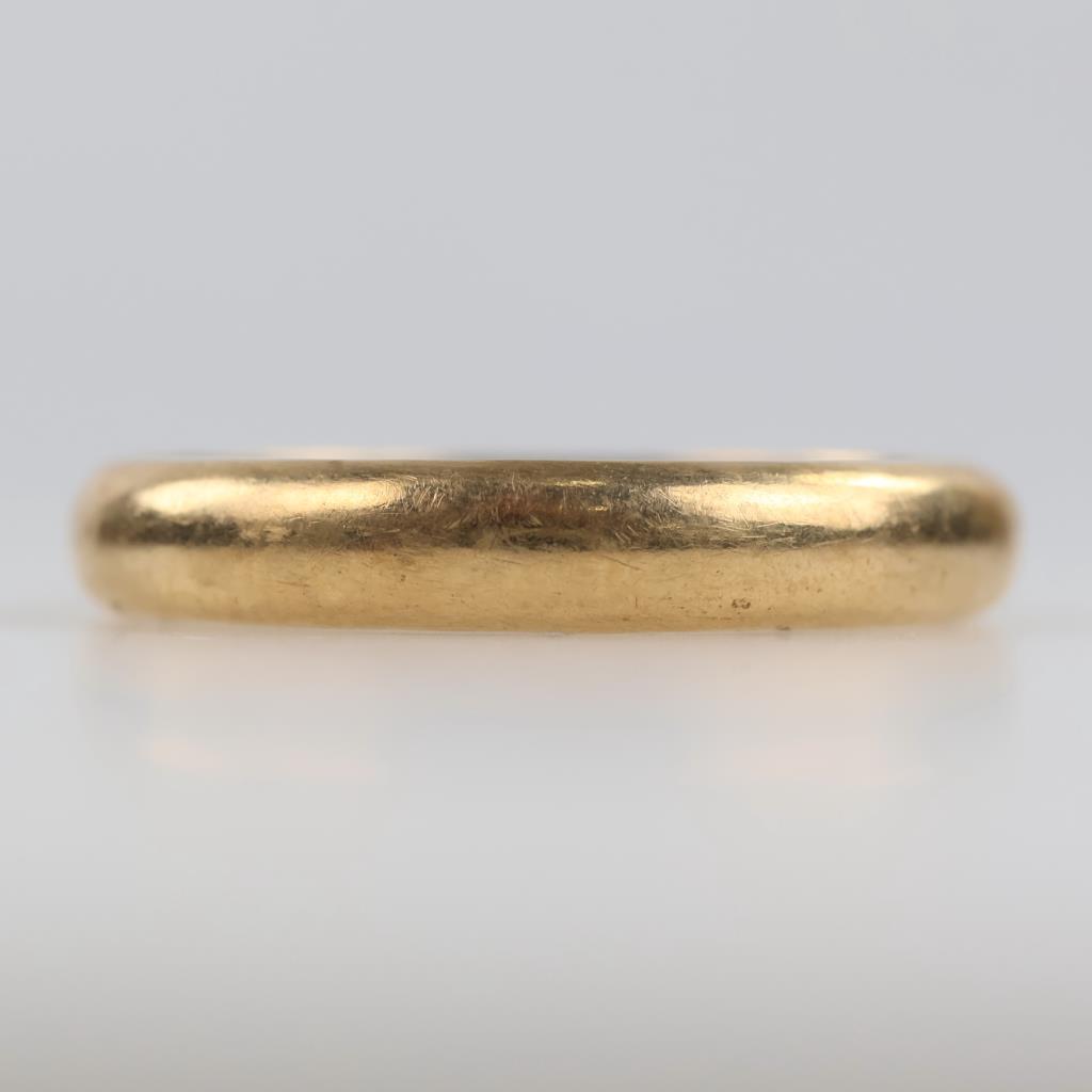 14kt Gold Band