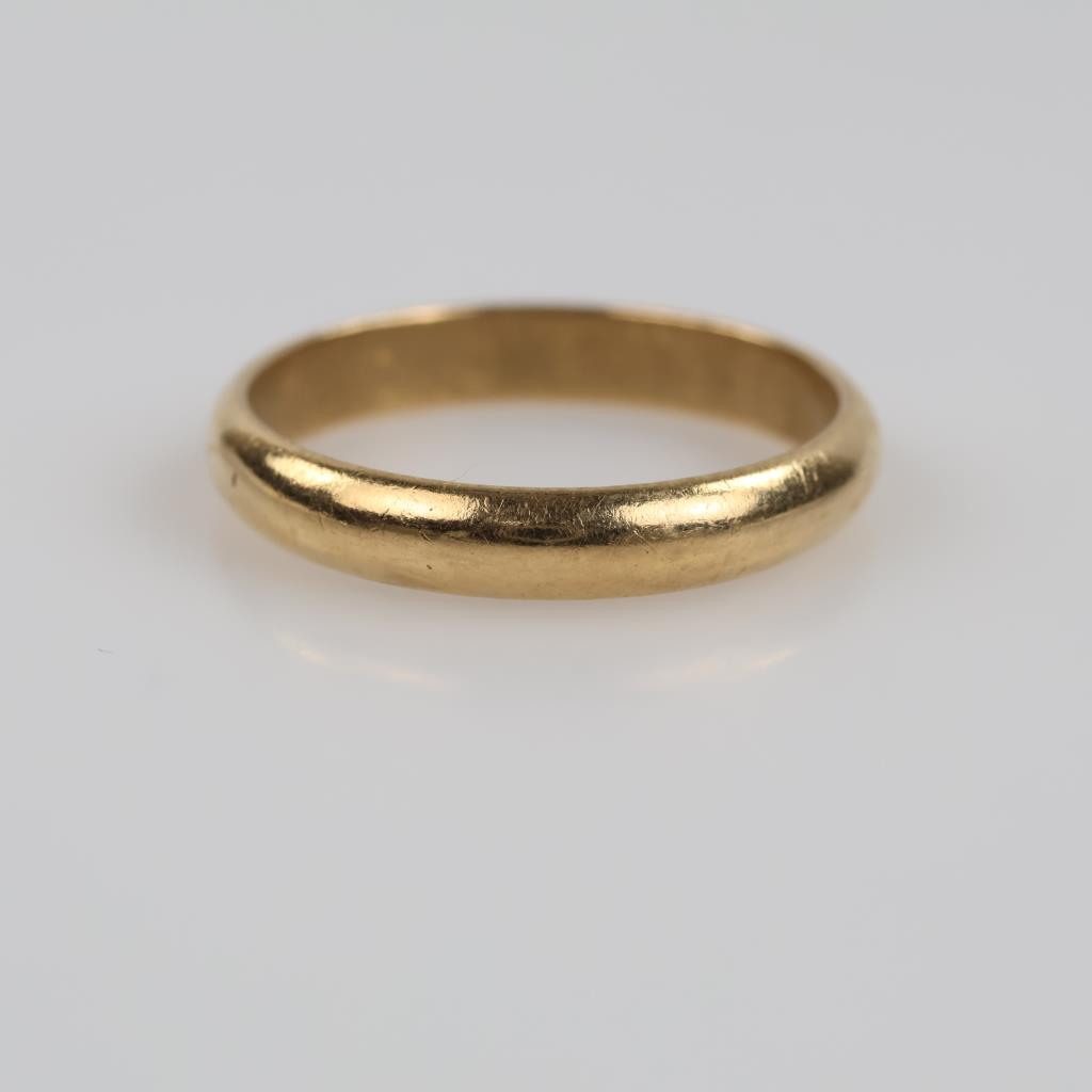 14kt Gold Band