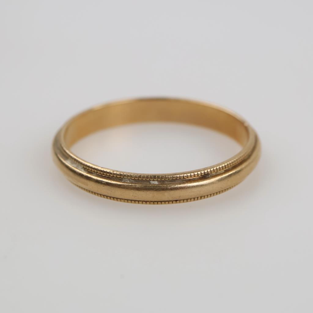 14kt Gold Band