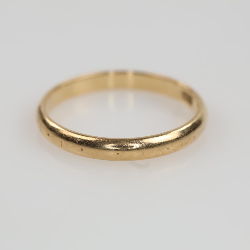 14kt Gold Band