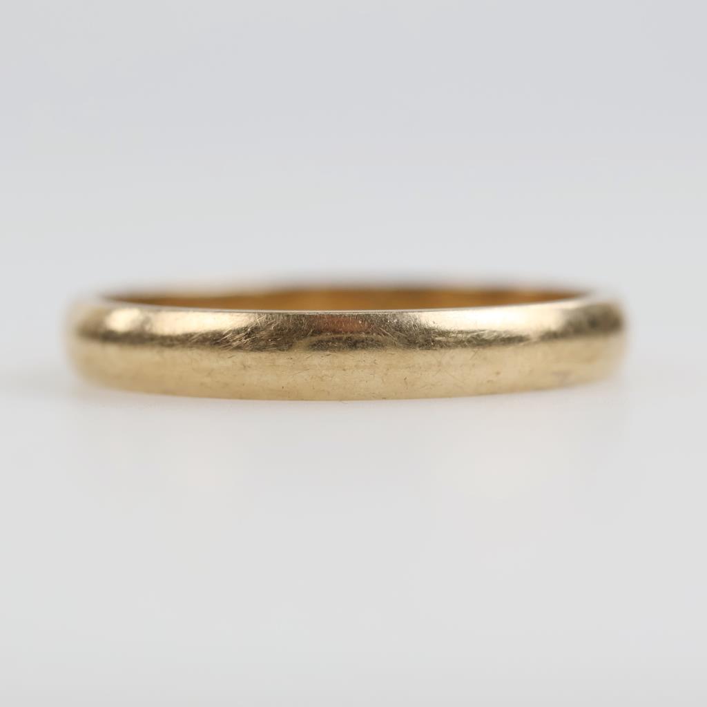 14kt Gold Band