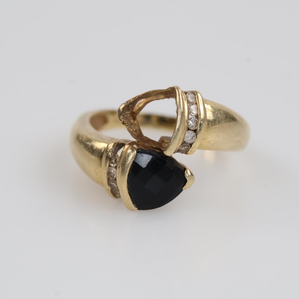 14kt Gold Black Stone Diamond Accent Ring