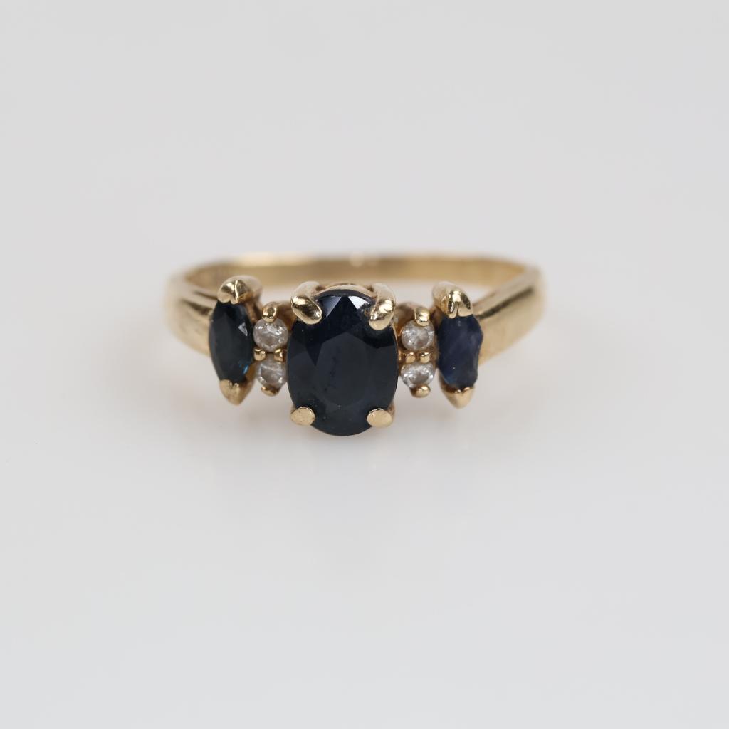 14kt Gold Blue Stone Clear Stone Accent Ring