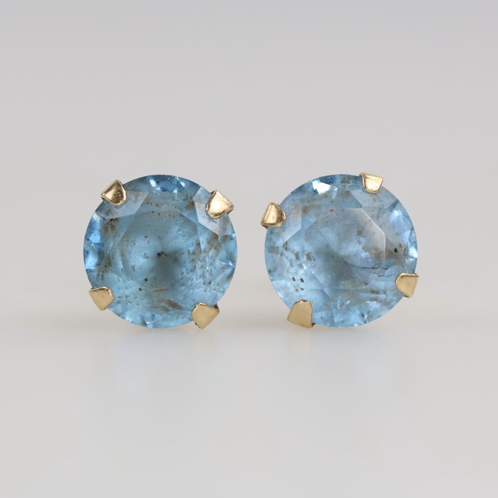 14kt Gold Blue Stone Earrings