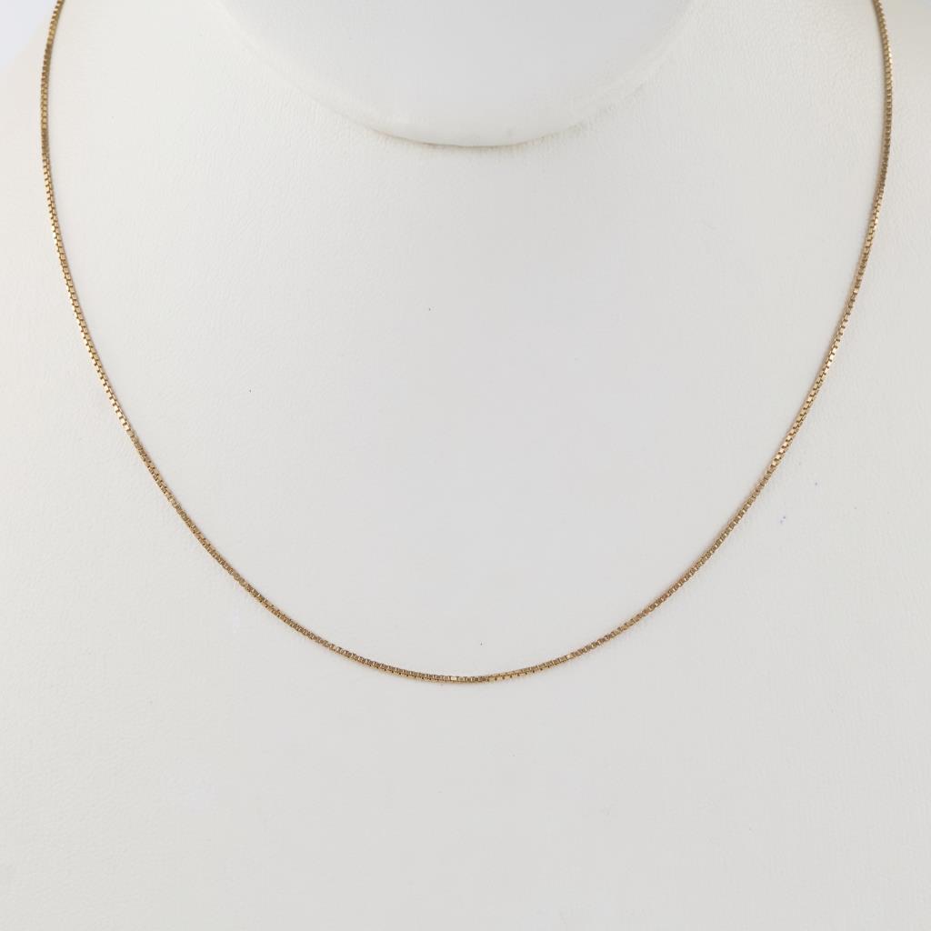 14kt Gold Box Link Necklace