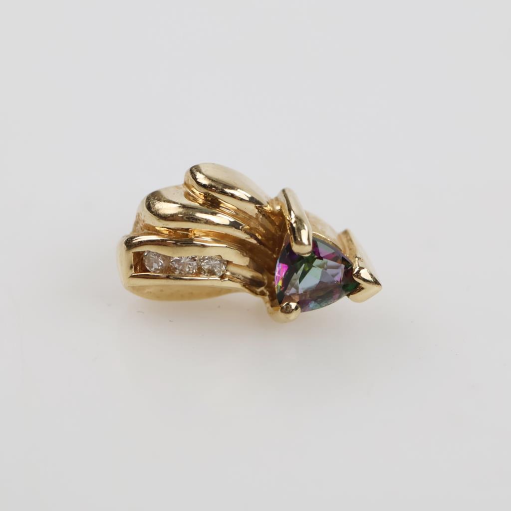 14kt Gold Clear And Iridescence Stone Earring