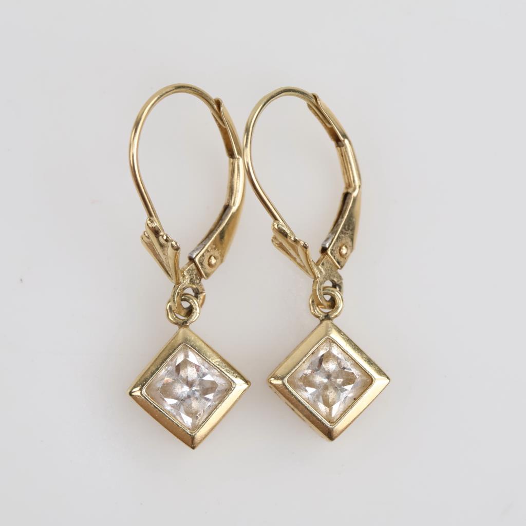 14kt Gold Clear Stone Dangle Earrings