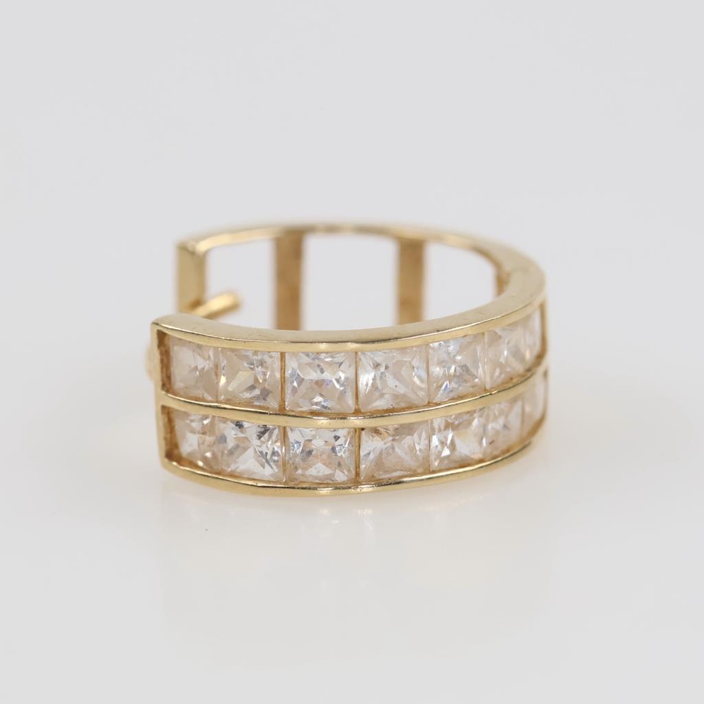 14kt Gold Clear Stone Earring