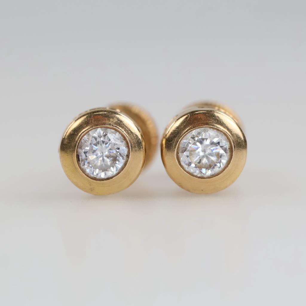 14kt Gold Clear Stone Earrings