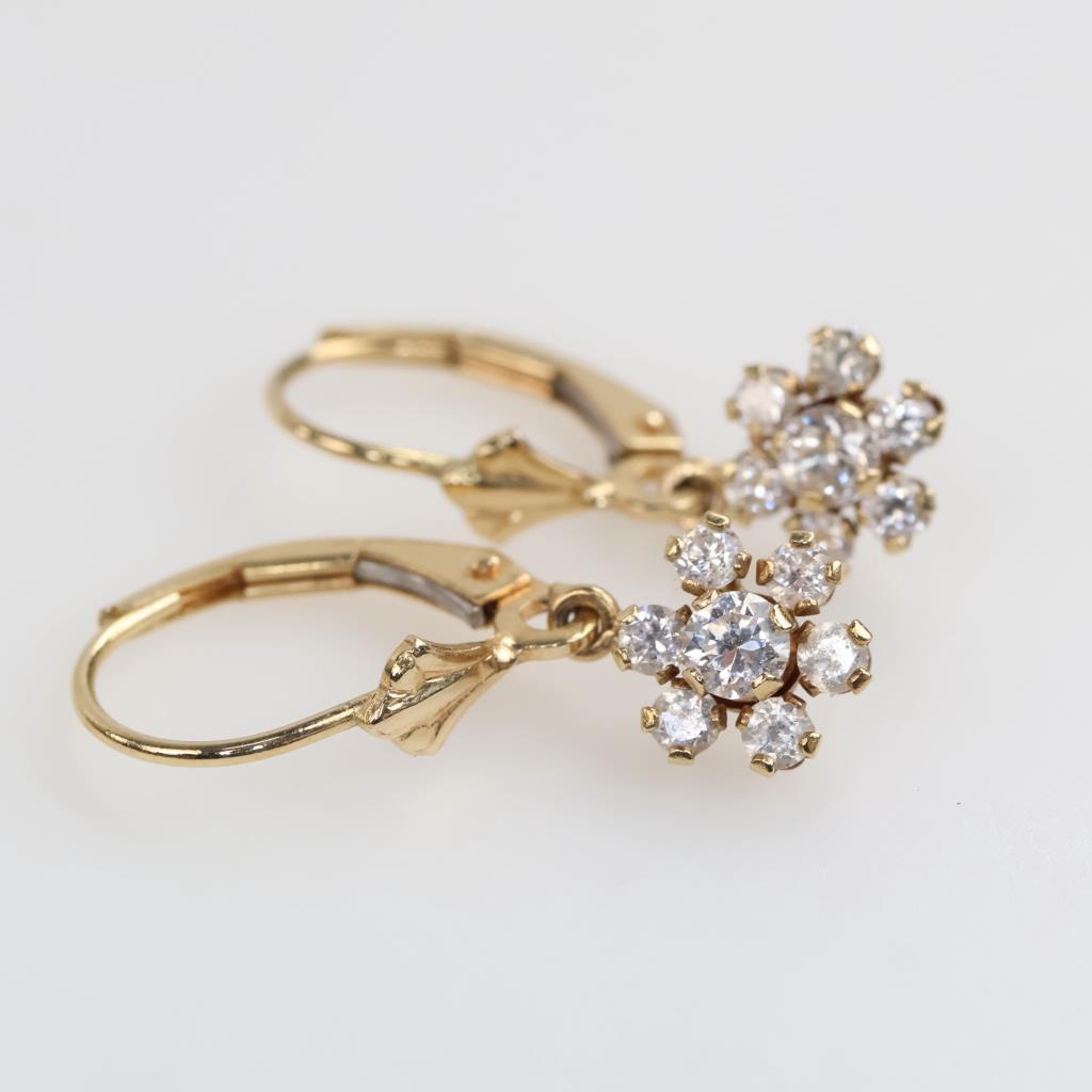 14kt Gold Clear Stone Flower Dangle Earrings