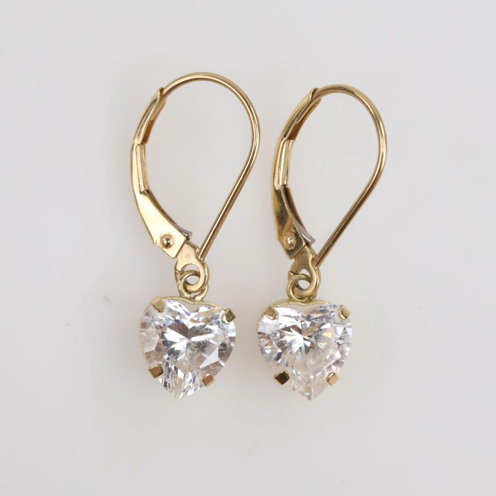 14kt Gold Clear Stone Heart Earrings