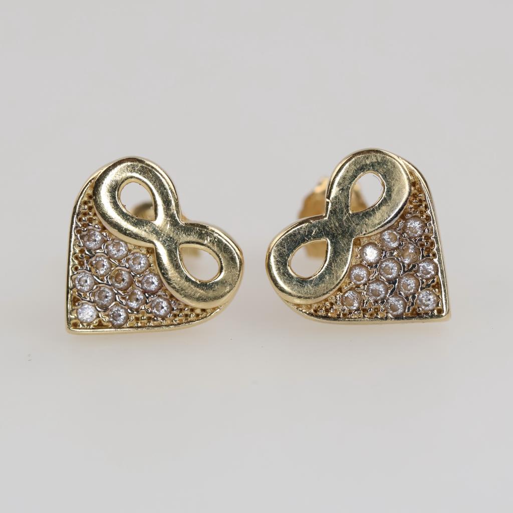 14kt Gold Clear Stone Heart Earrings
