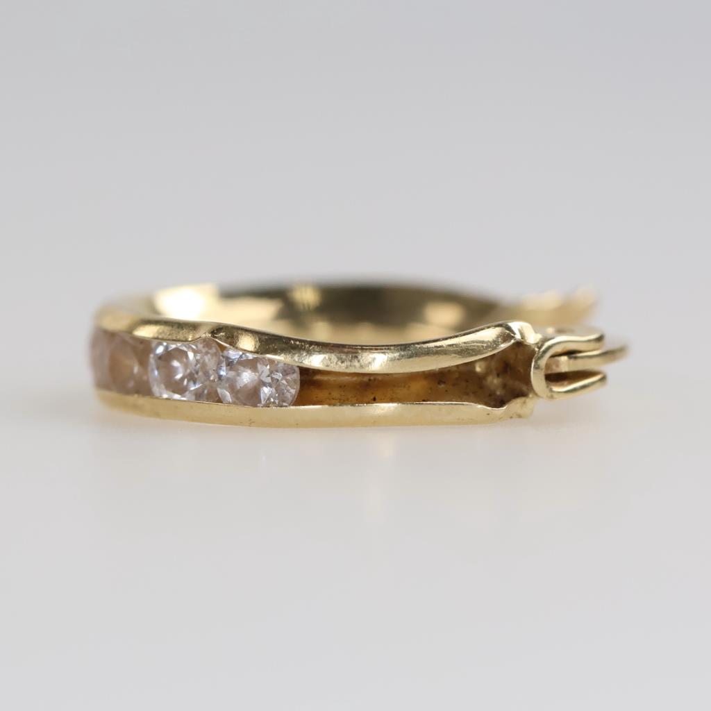14kt Gold Clear Stone Hoop Earring