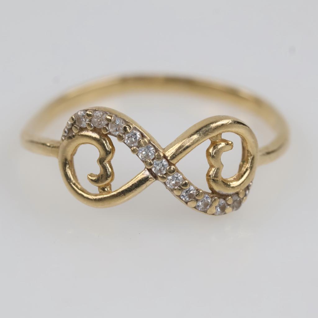 14kt Gold Clear Stone Infinity Ring | Property Room