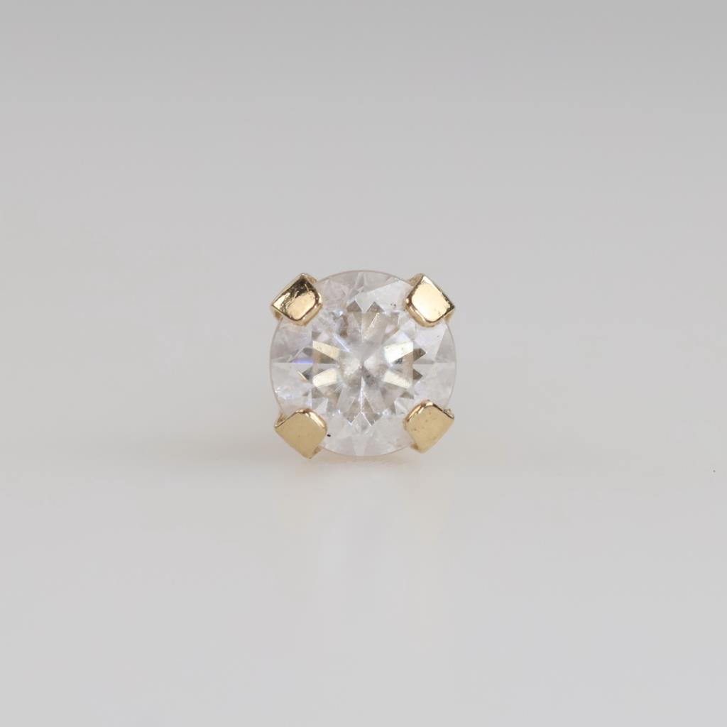 14kt Gold Clear Stone Stud Earring