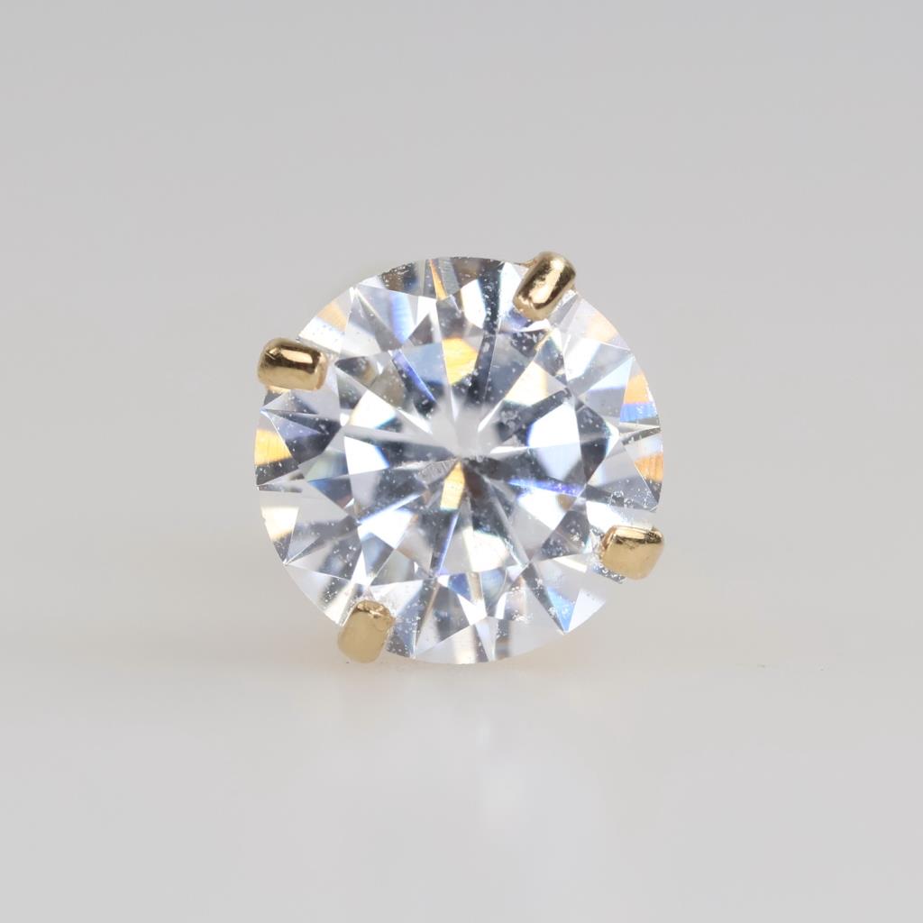14kt Gold Clear Stone Stud Earring
