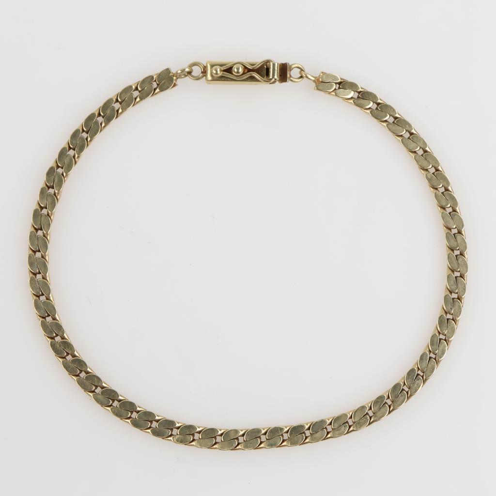 14kt Gold Curb Chain Bracelet