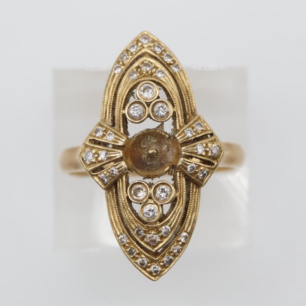 14kt Gold Diamond Accent Ring