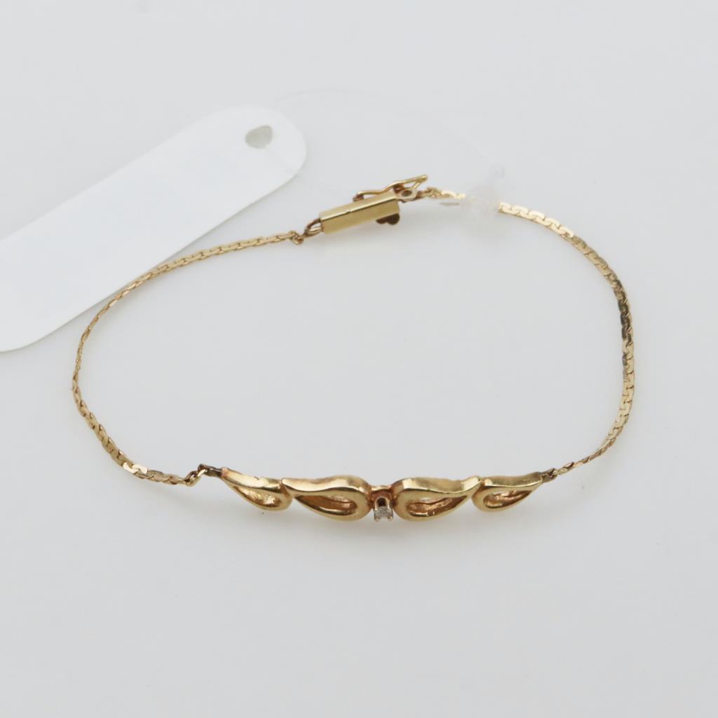 14kt Gold Diamond Bracelet Property Room