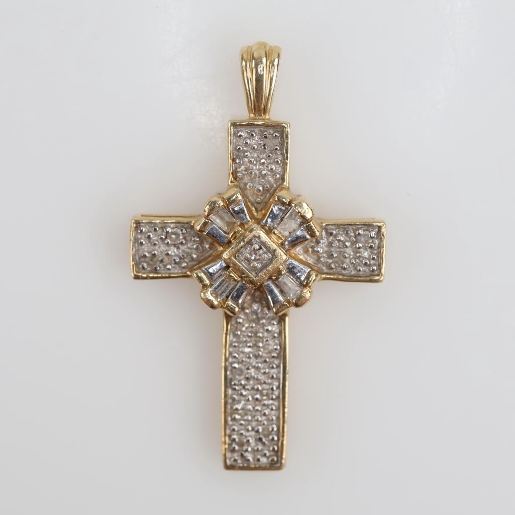 14kt Gold Diamond Cross Pendant