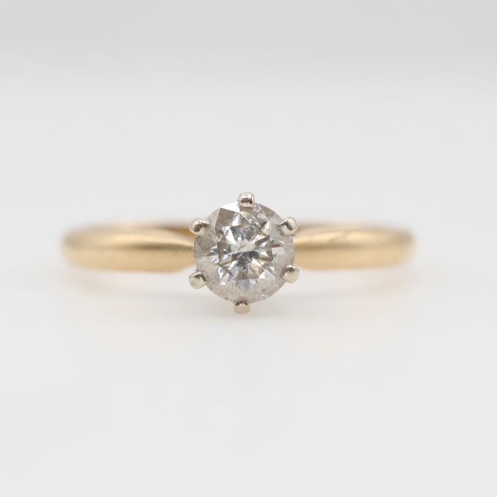 14kt Gold Diamond Engagement Ring