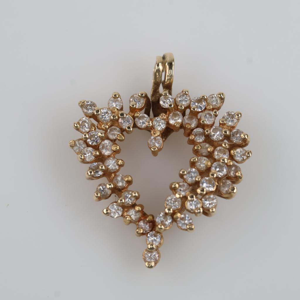 14kt Gold Diamond Heart Pendant