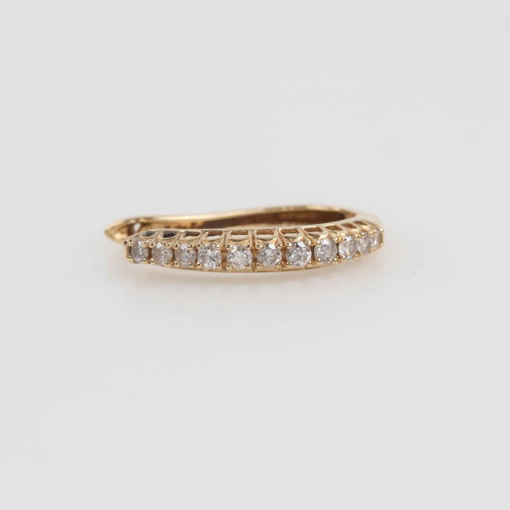 14kt Gold Diamond Hoop Earring