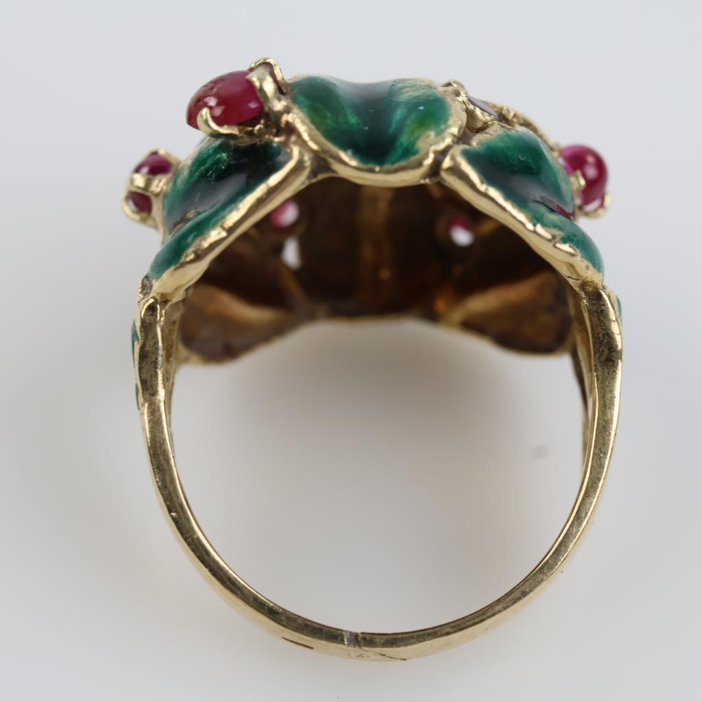 Cocktail Rng 14kt Gold Diamond Red Stone Cocktail Ring - PropertyRoom.com