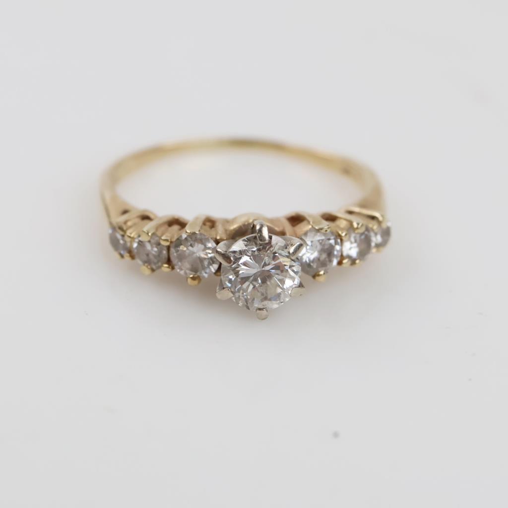 14kt Gold Diamond Ring