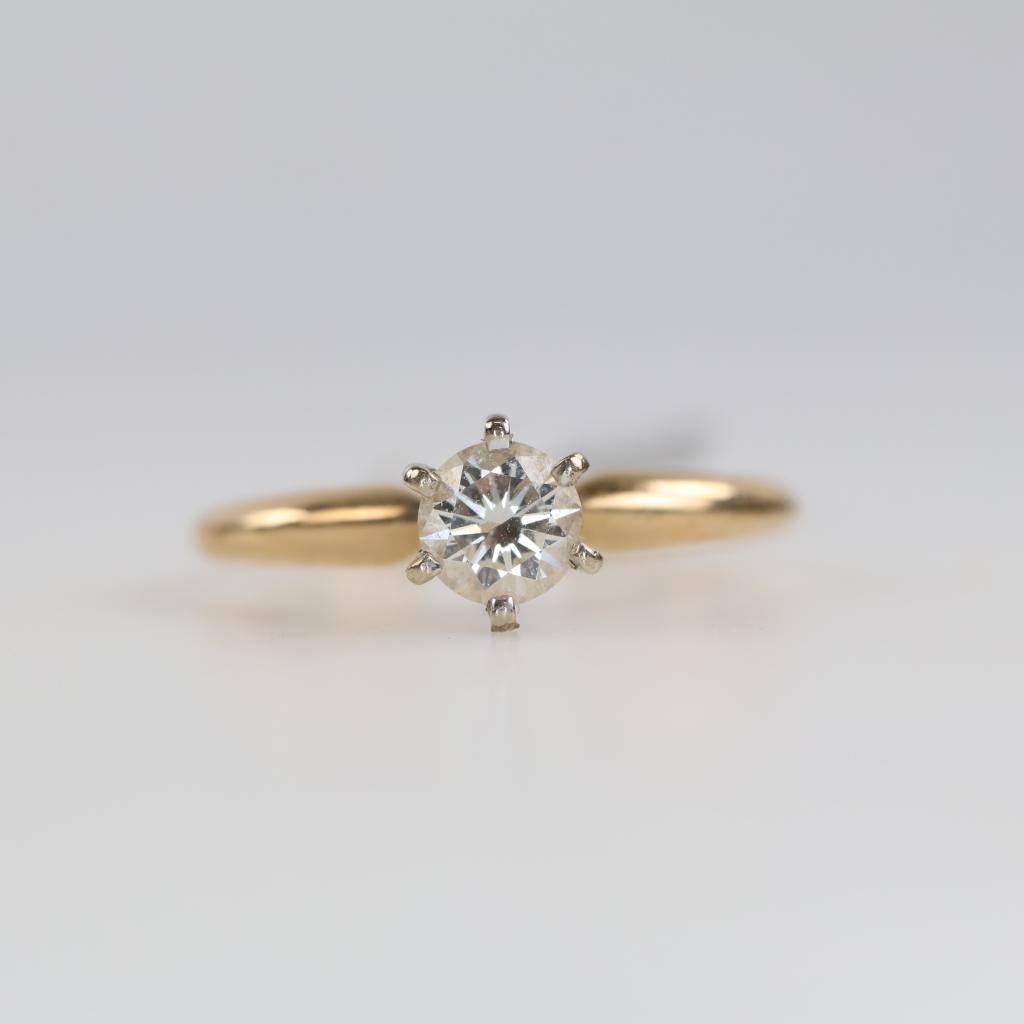 14kt Gold Diamond Ring