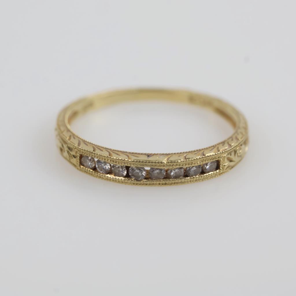 14kt Gold Diamond Ring