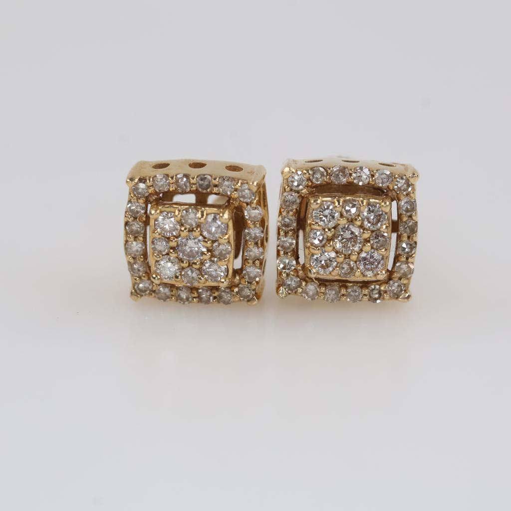 14kt Gold Diamond Stud Earrings