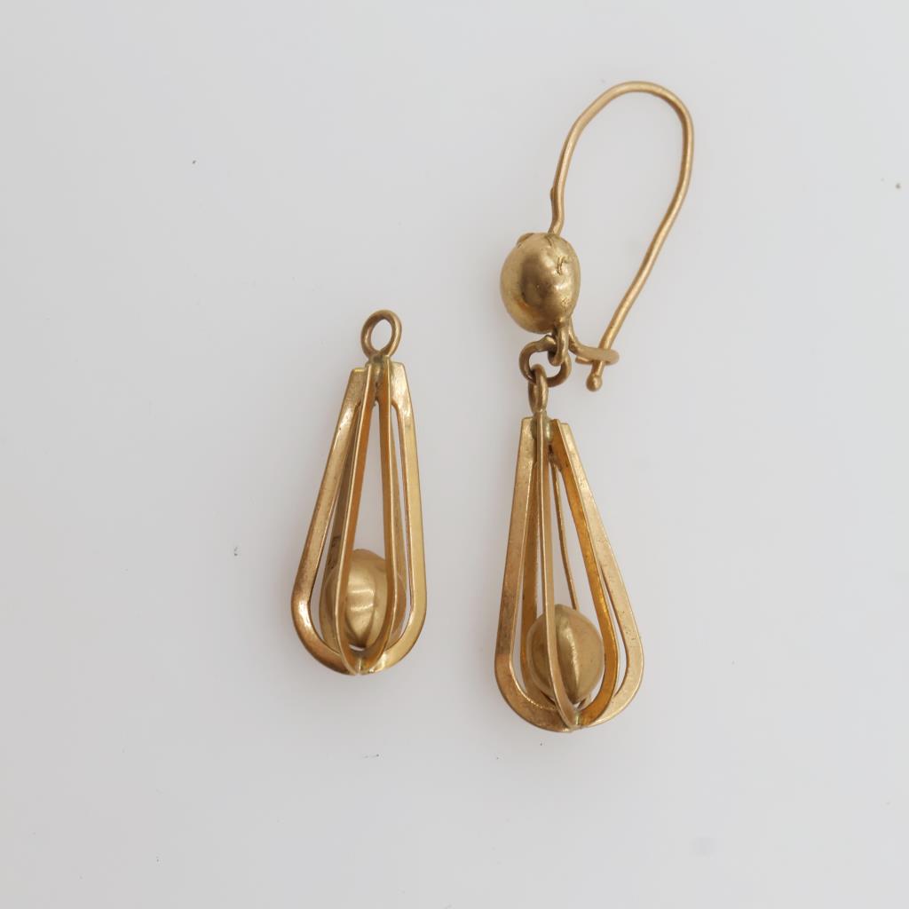 14kt Gold Earrings