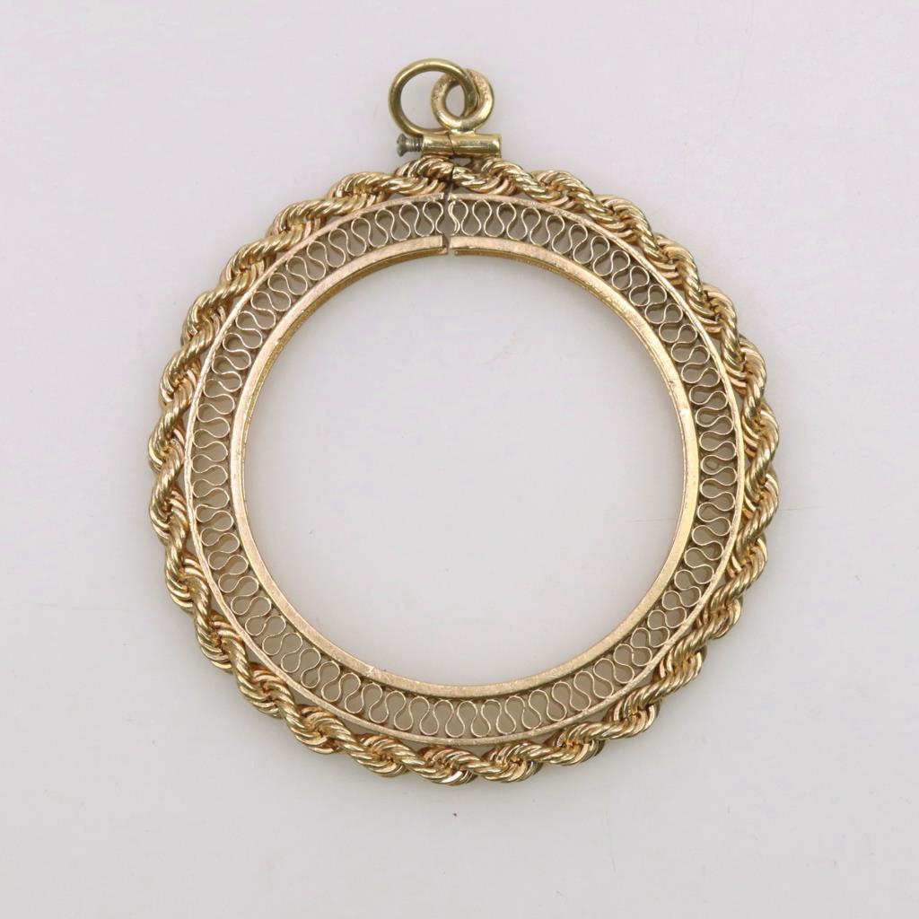 14kt Gold Frame Pendant Property Room
