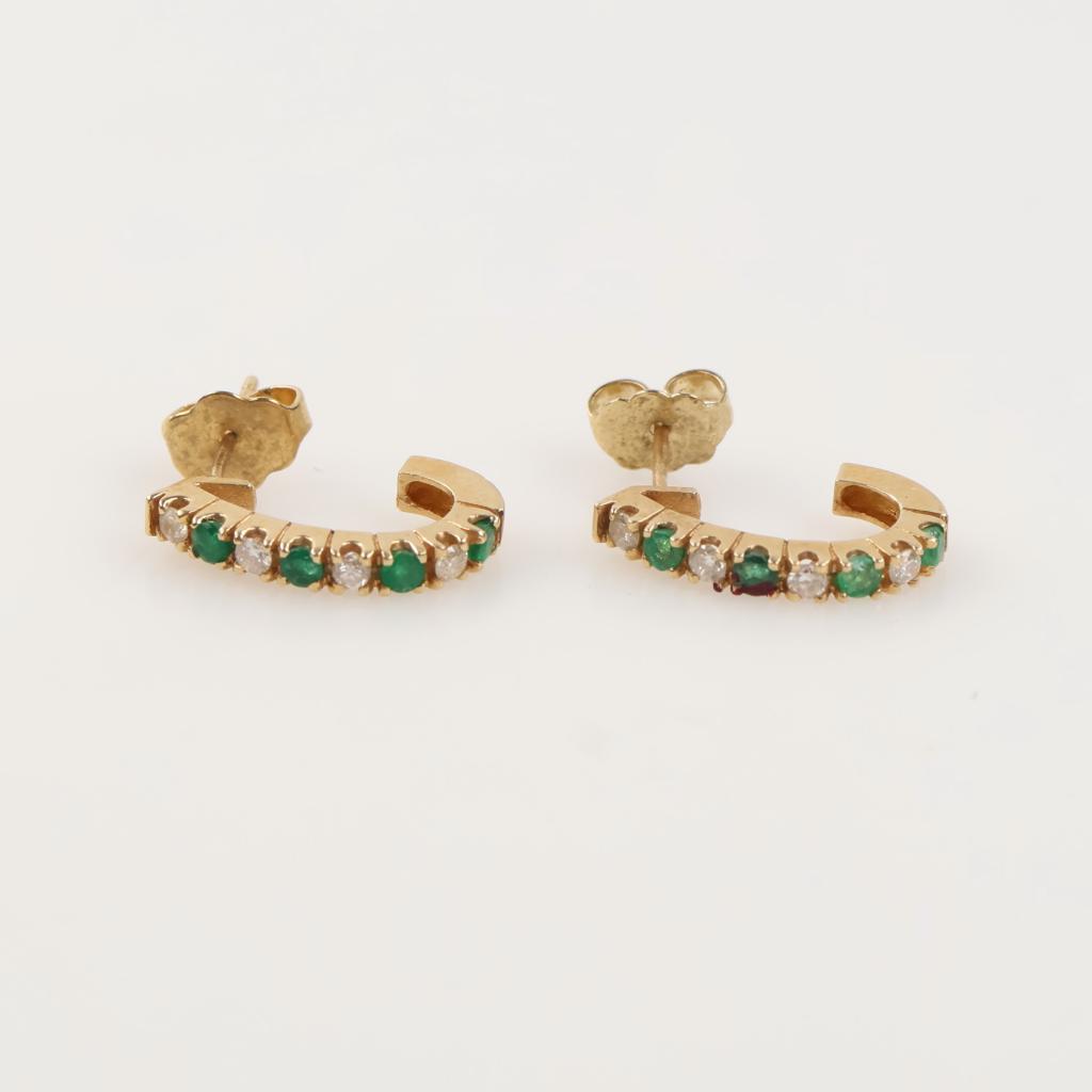 14kt Gold Green Stone Diamond Earrings