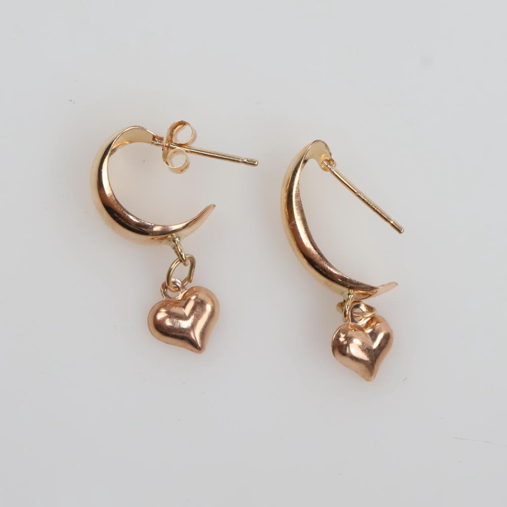 14kt Gold Heart Earrings