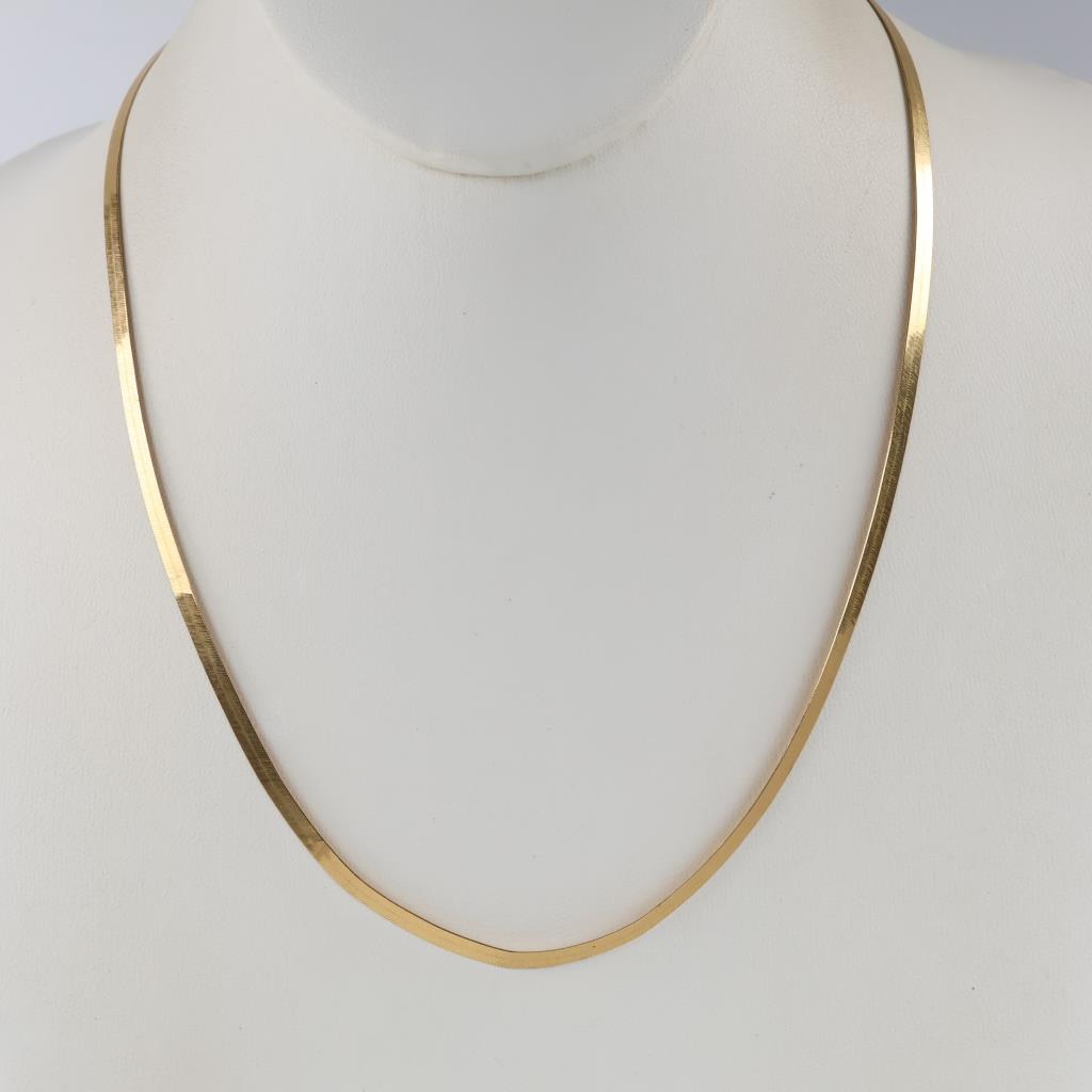 14kt Gold Herringbone Chain Necklace