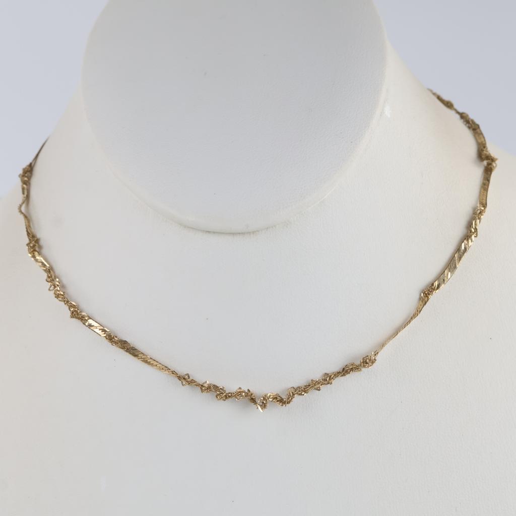 14kt Gold Herringbone Chain Necklace