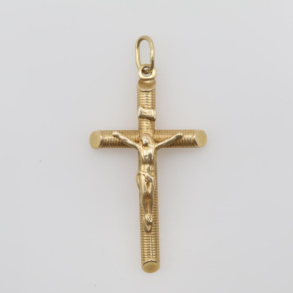 14kt Gold Hollow Cross Pendant
