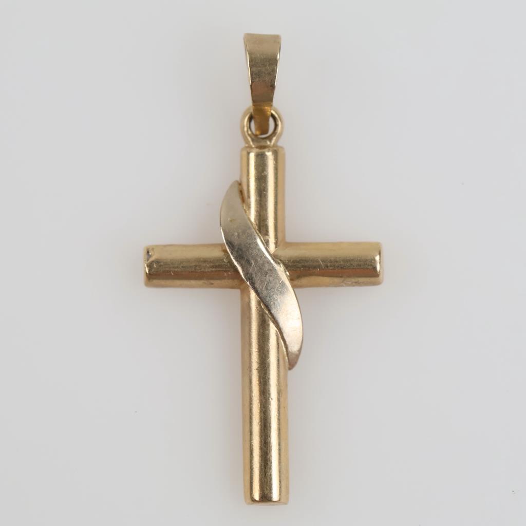 14kt Gold Hollow Cross Pendant