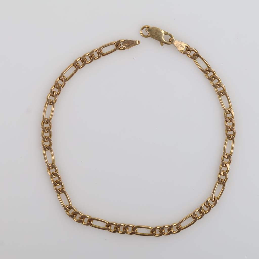 14kt Gold Hollow Figaro Chain Bracelet