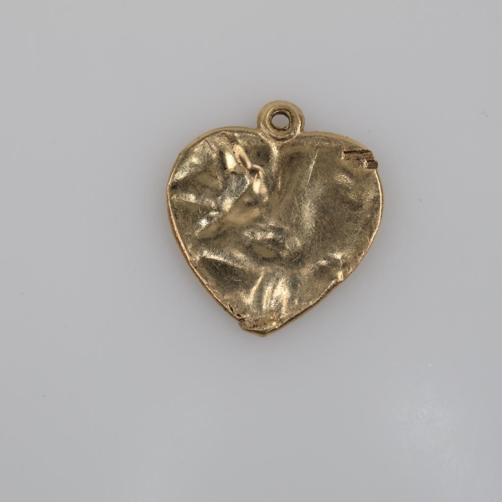 14kt Gold Hollow Heart Pendant