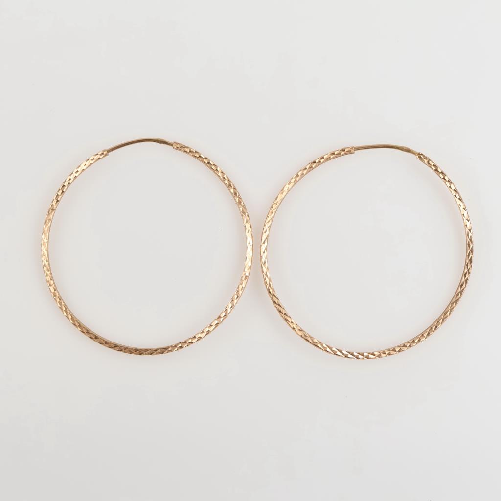 14kt Gold Hollow Hoop Earrings