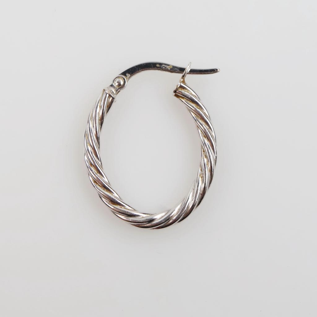 14kt Gold Hollow Hoop Single Earring